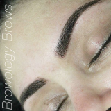 Eyebrow-Feathering-Melbourne14225a11223283cd4.png